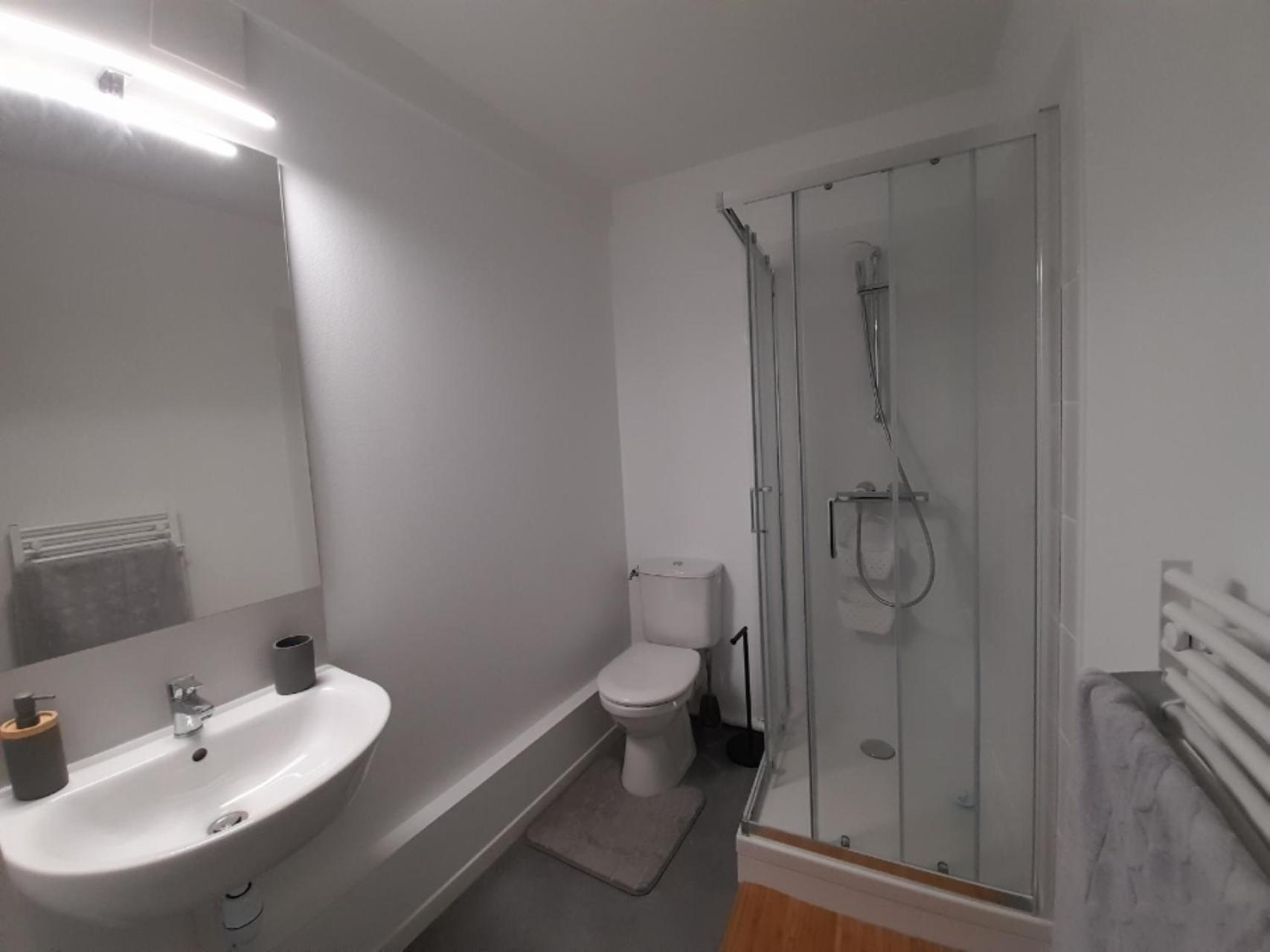 Residence Du Leon Landivisiau Zewnętrze zdjęcie